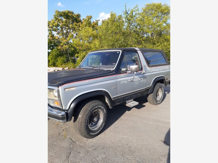 Thumbnail Photo undefined for 1984 Ford Bronco